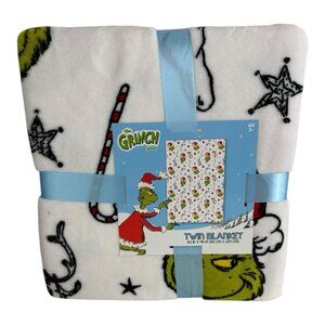 GRINCH Christmas White Twin Plush Blanket Candy Cane Santa Hat 60” X 90” NEW